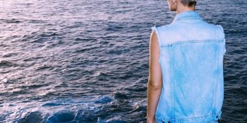 Decoding the Style Shift: From Coastal Grandmother to Weird Girl Aesthetic - Cover Image