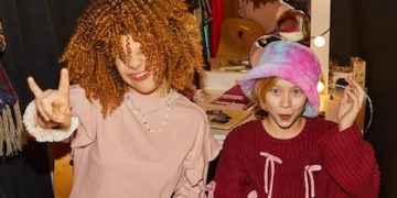 Nostalgia Marketing Boom: 90s Trends Making a Comeback in the US - Cover Image