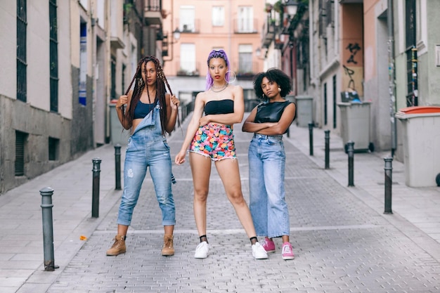 Y2K Fashion: 7 Ways to Rock the 2000s Trends in 2025