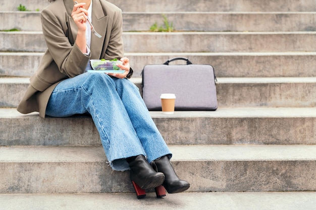 From Day to Night: Outfit Formulas for Any Occasion