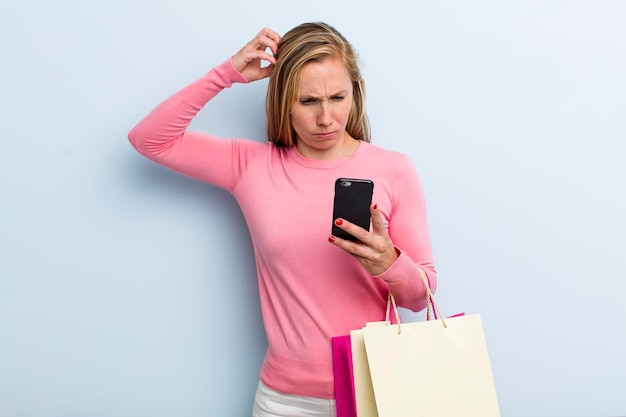 A split-screen image showing, on one side, a frustrated shopper looking at a notification about unexpected fees on an online grocery order, and on the other side, a happy shopper receiving their groceries with the 20% cashback applied.